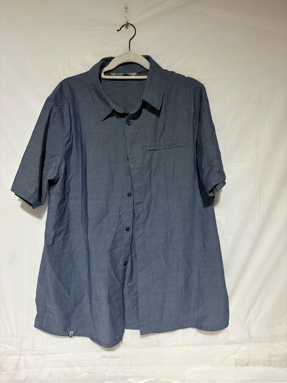 Men's Casual Short-Sleeve Button-Down Shirt in Slate Blue